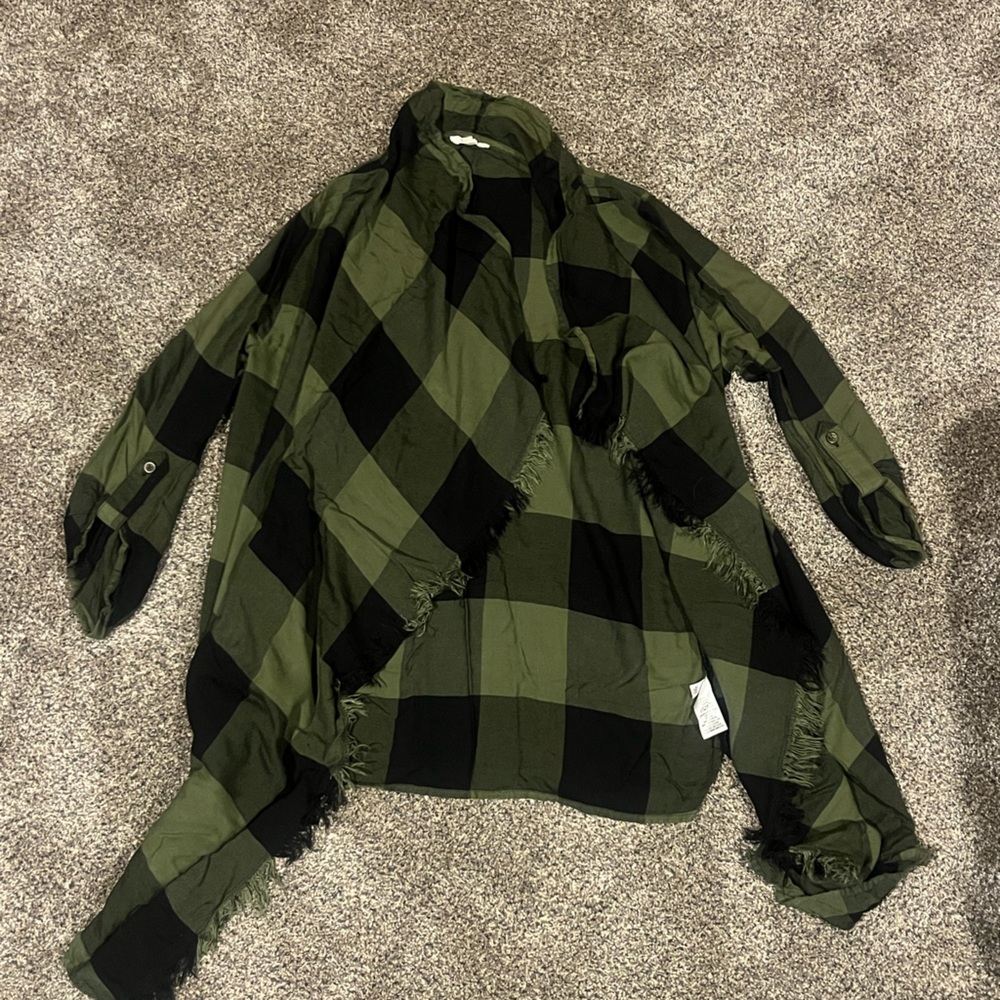 Maurice’s Green and Black Plaid Shawl